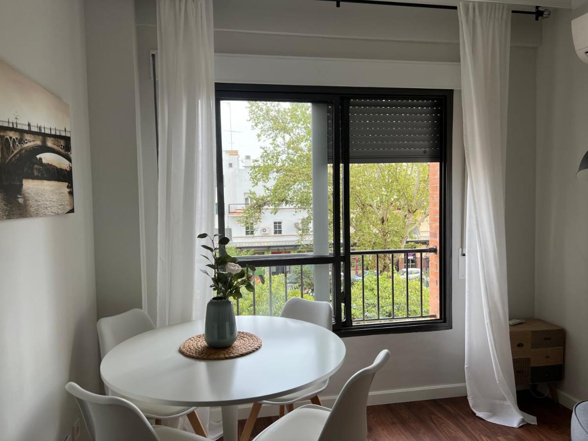 Apartamento Triana Center Sevilla Sevilha Exterior foto