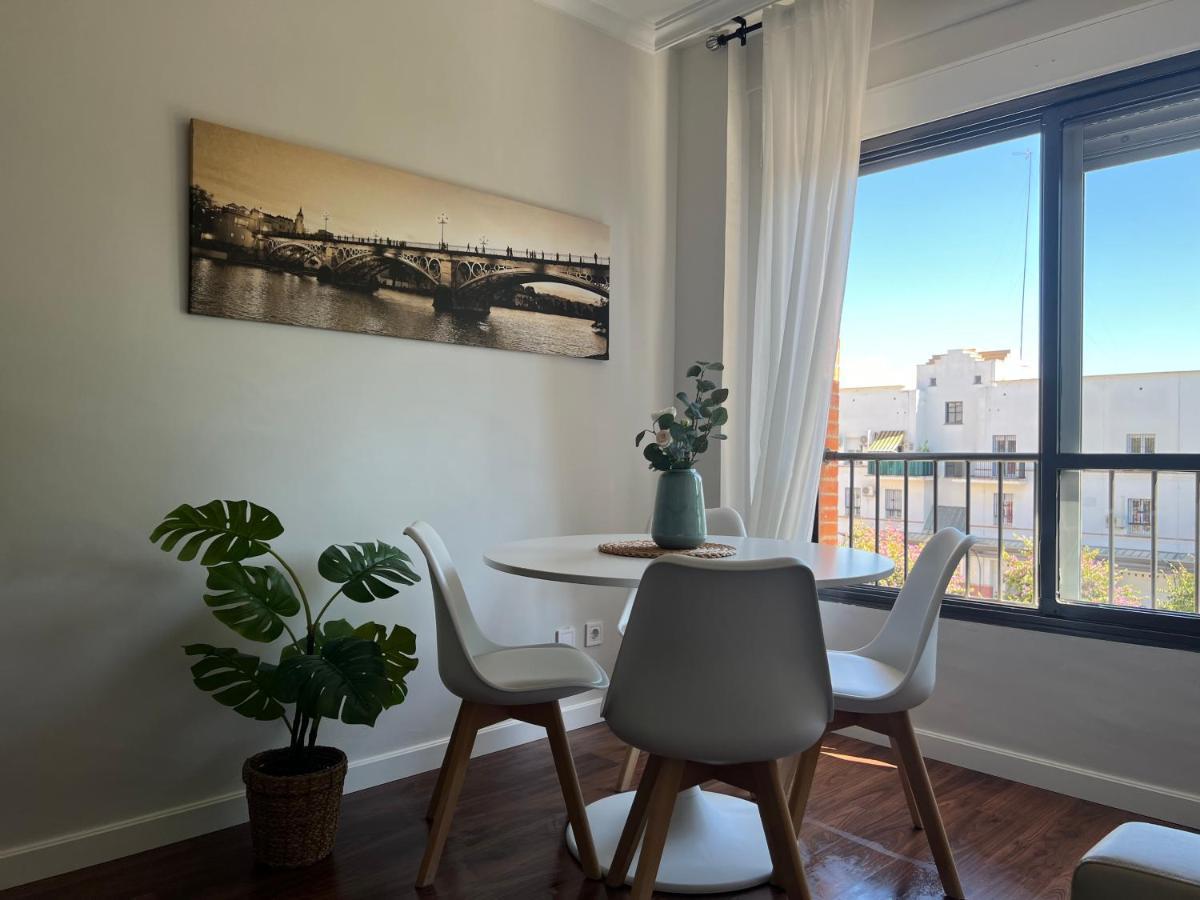 Apartamento Triana Center Sevilla Sevilha Exterior foto